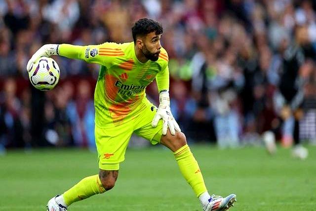 那不勒斯门将神勇扑救,帮助球队守住胜利的简单介绍 那不勒斯门将神勇扑救,帮助球队守住胜利的简单介绍