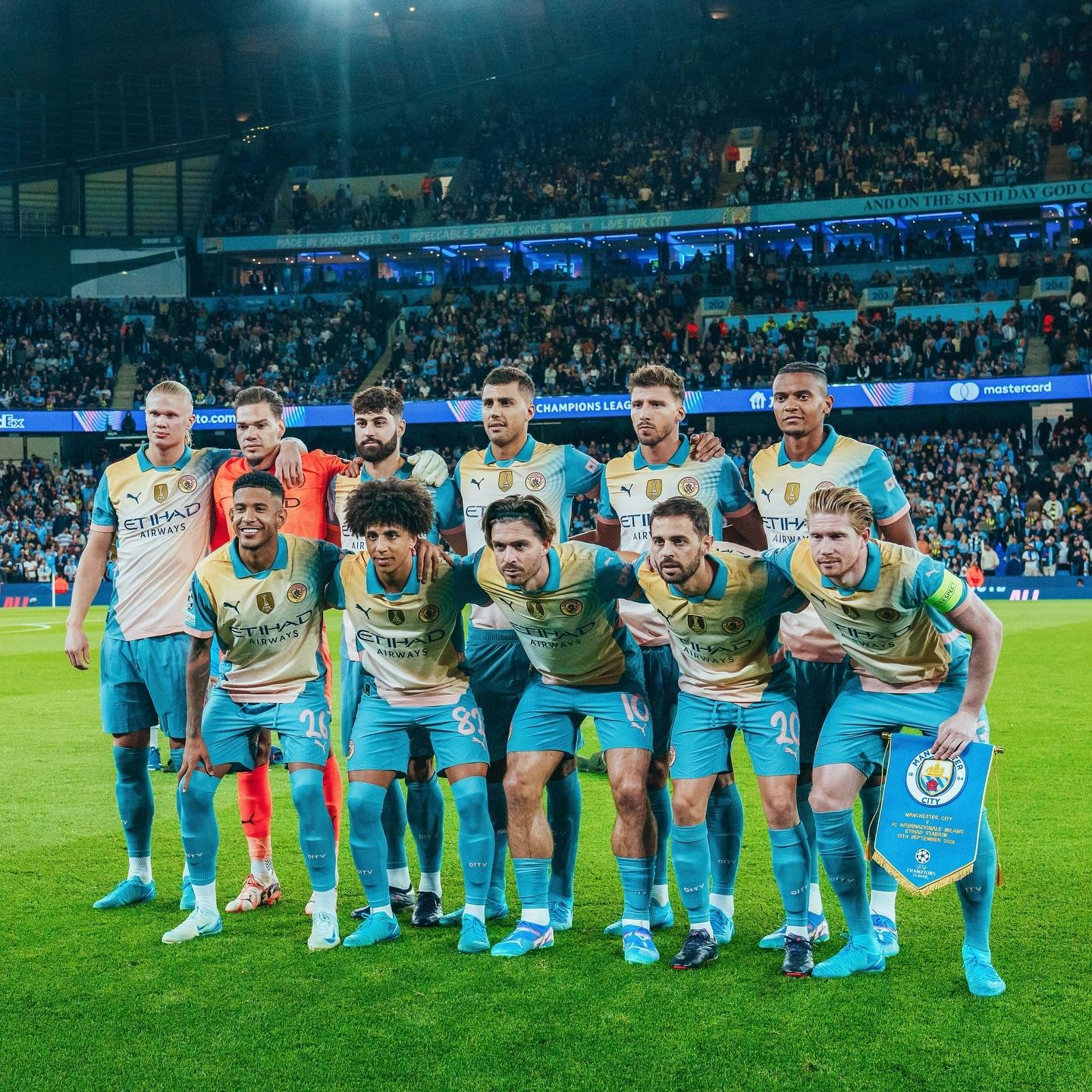 曼城大胜,提前锁定欧冠淘汰赛席位的简单介绍 曼城大胜,提前锁定欧冠淘汰赛席位的简单介绍