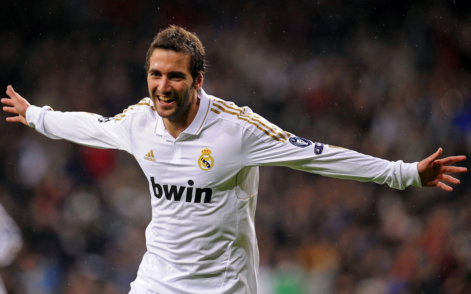 新疆队全面压制勇士，范弗利特成为关键先生