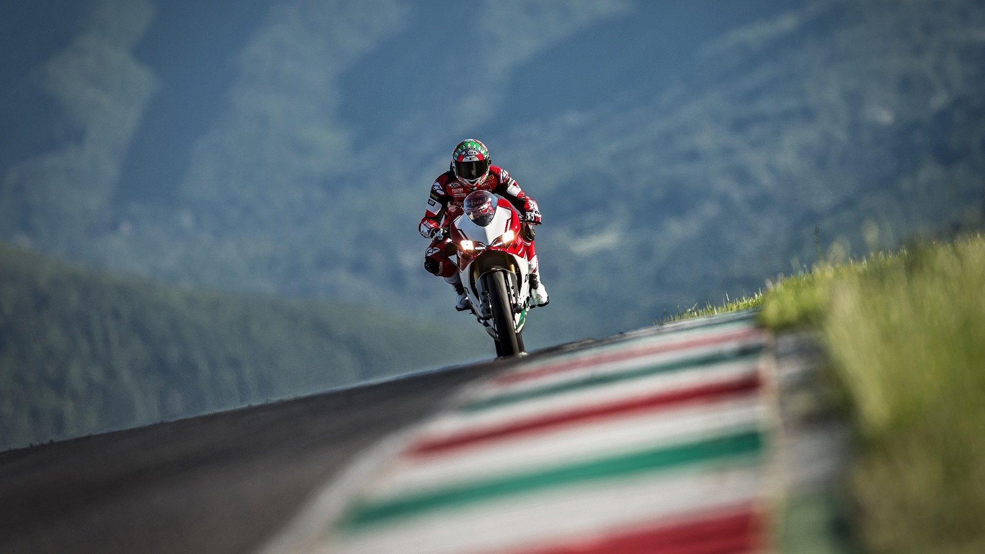 开云体育登录-黄鸭啸傲，鏖战南洋，当马来西亚队遭遇印尼队，一对组合扛起全队荣耀